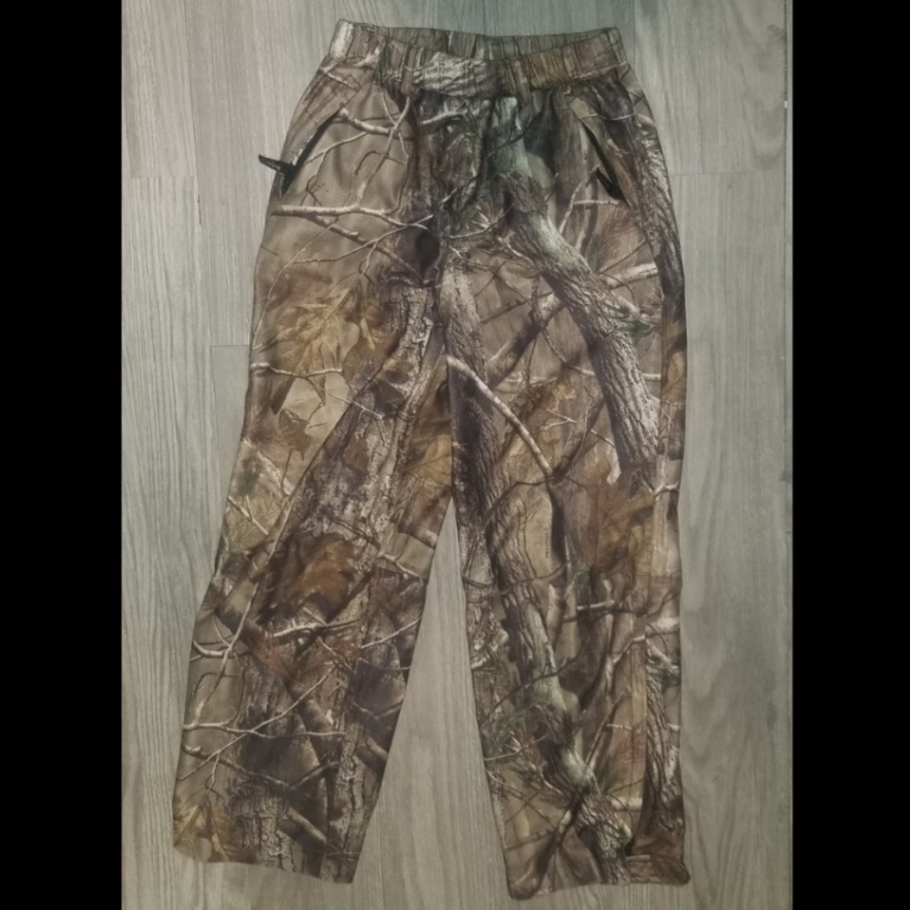 EUC Youth Medium Camo Waterproof Hunting Pants